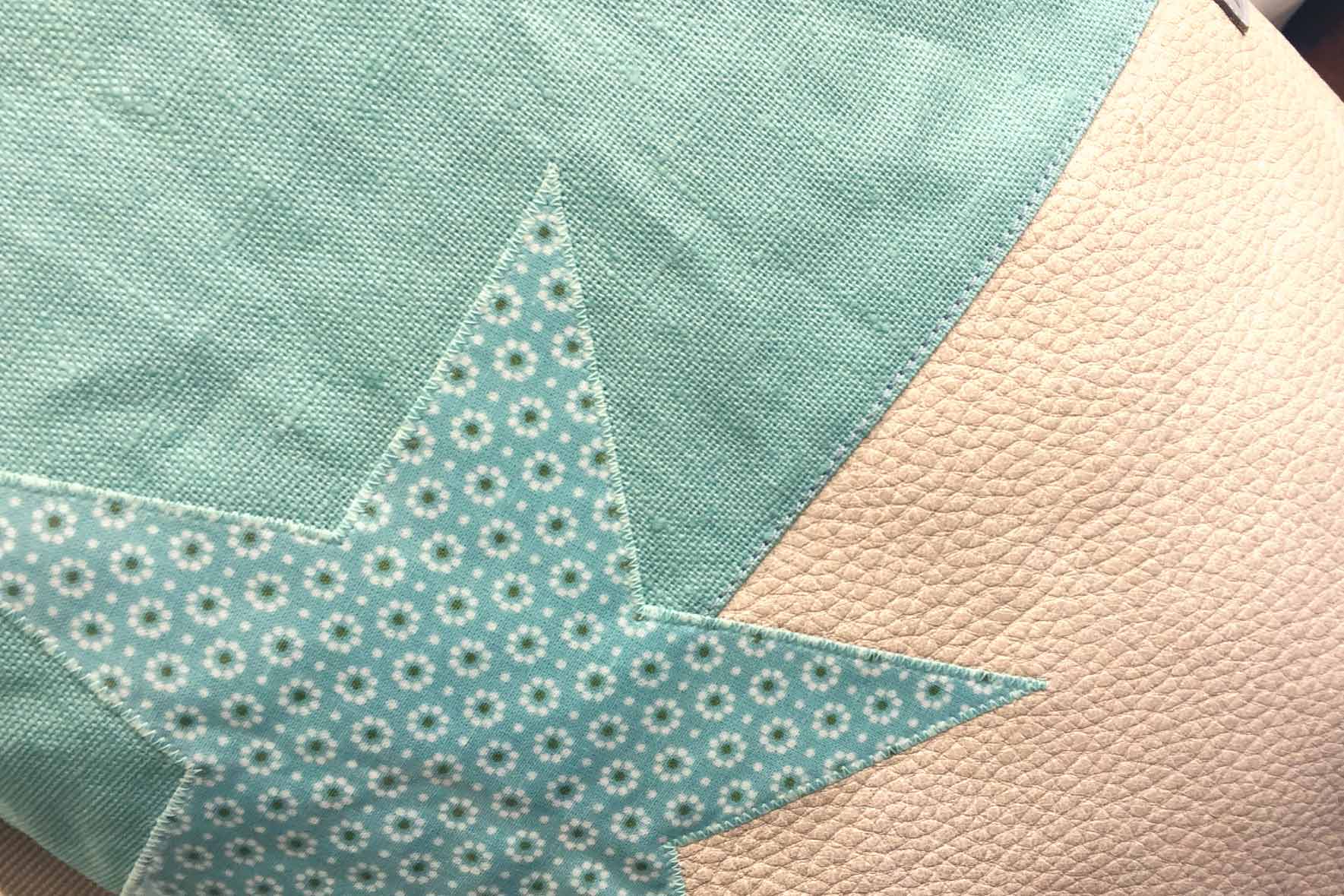 Detail einer kioolino Tasche mit aufgenähtem Stern